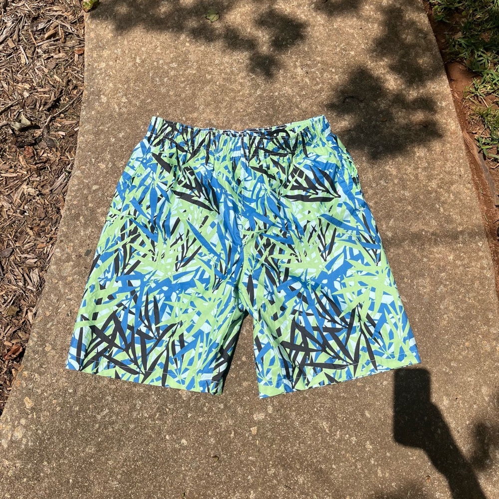 Blue and Green Patterned lined Swim Trunks. XL